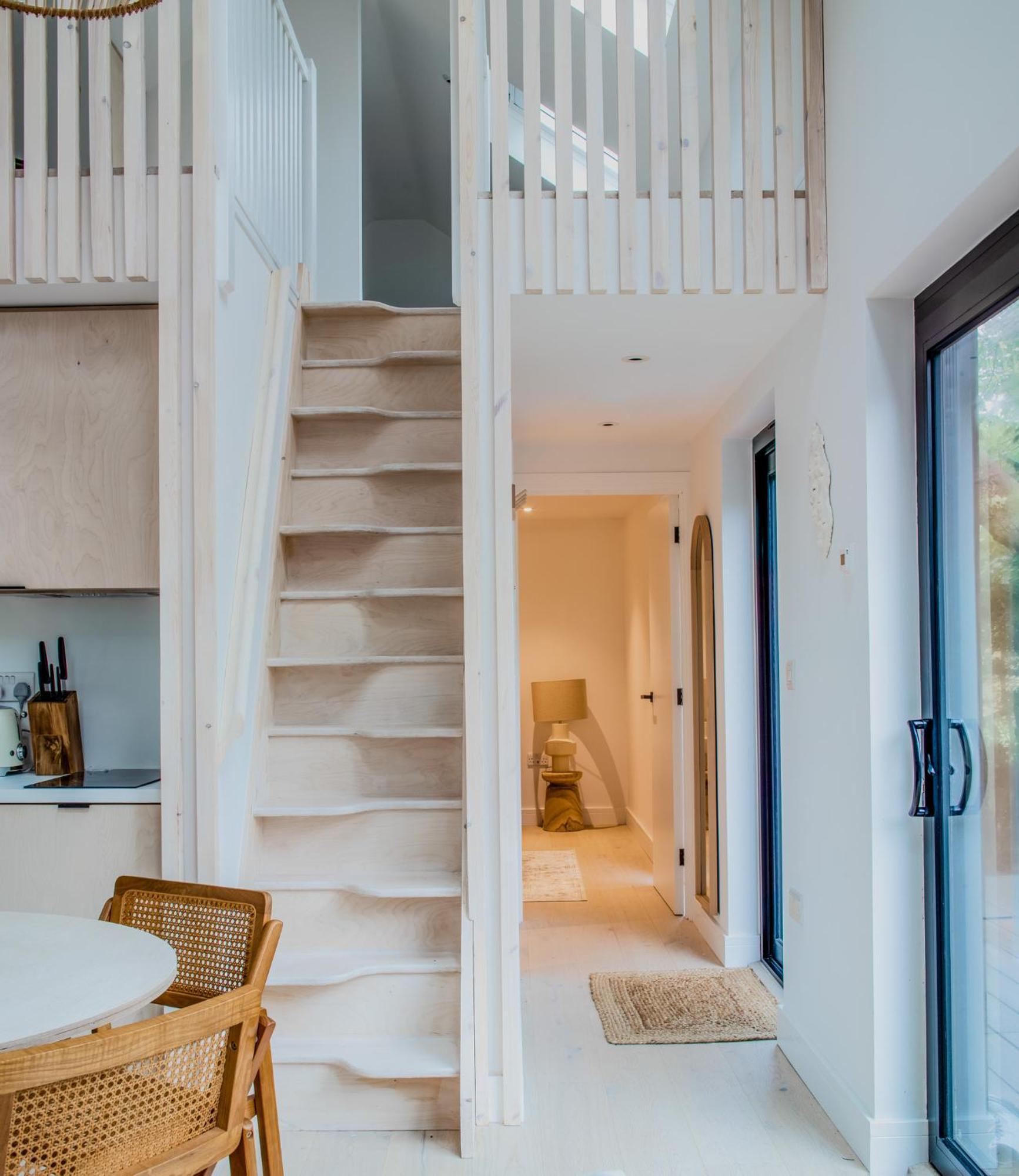 Lowen Tree House Truro Exterior photo