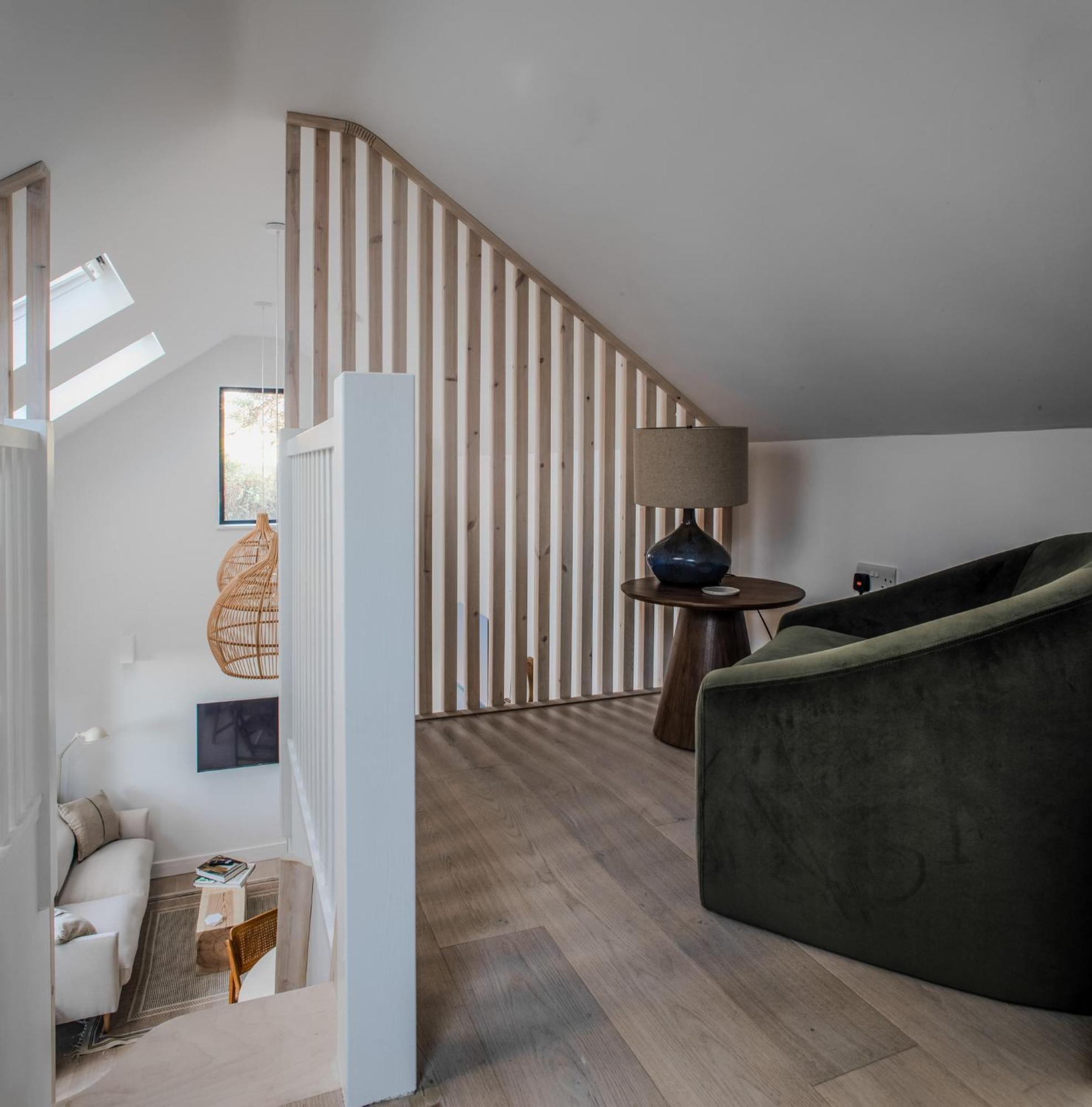 Lowen Tree House Truro Exterior photo