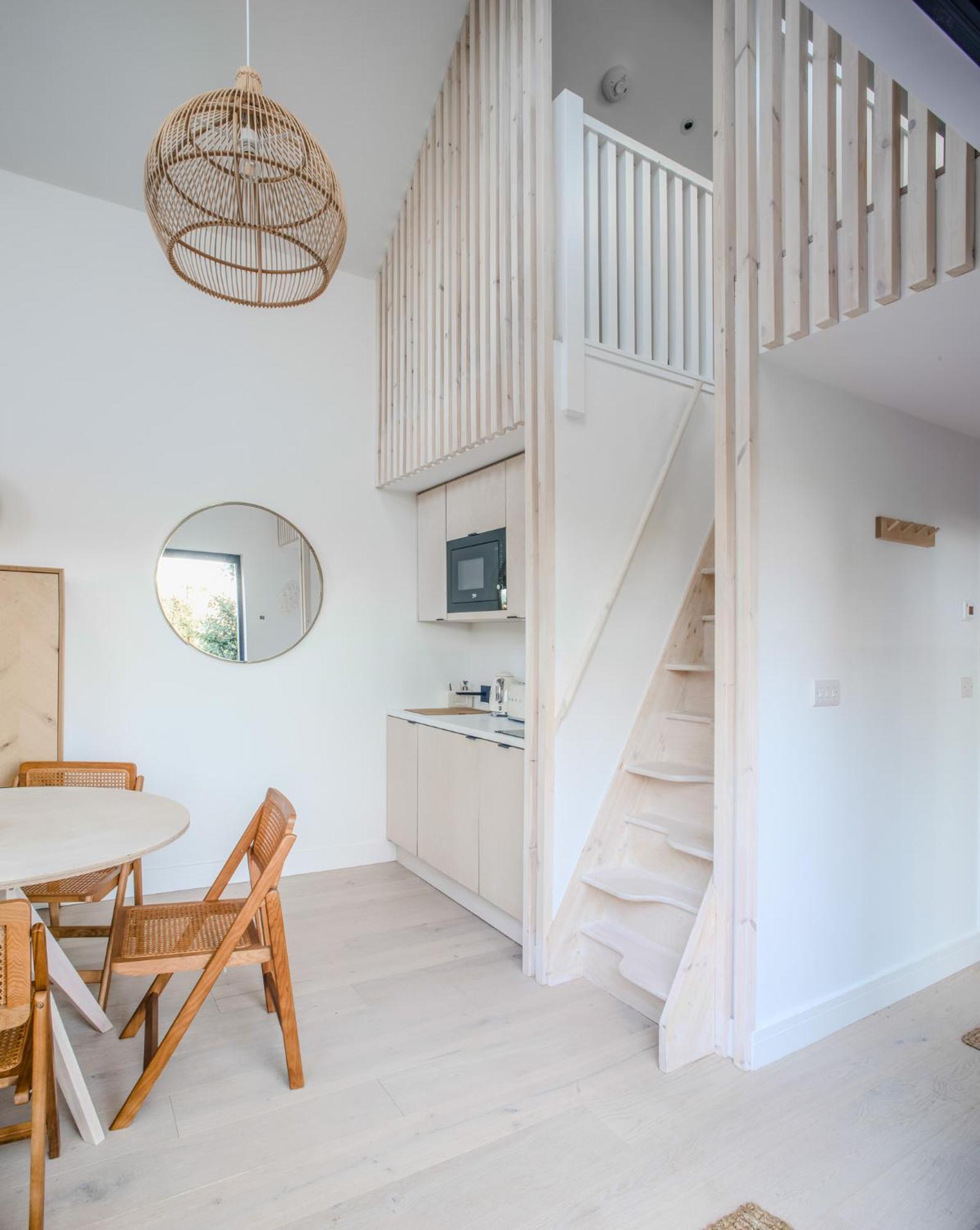 Lowen Tree House Truro Exterior photo